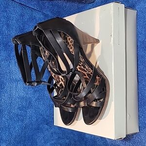 Jessica Simpson Camie 4inch heels with Box included.